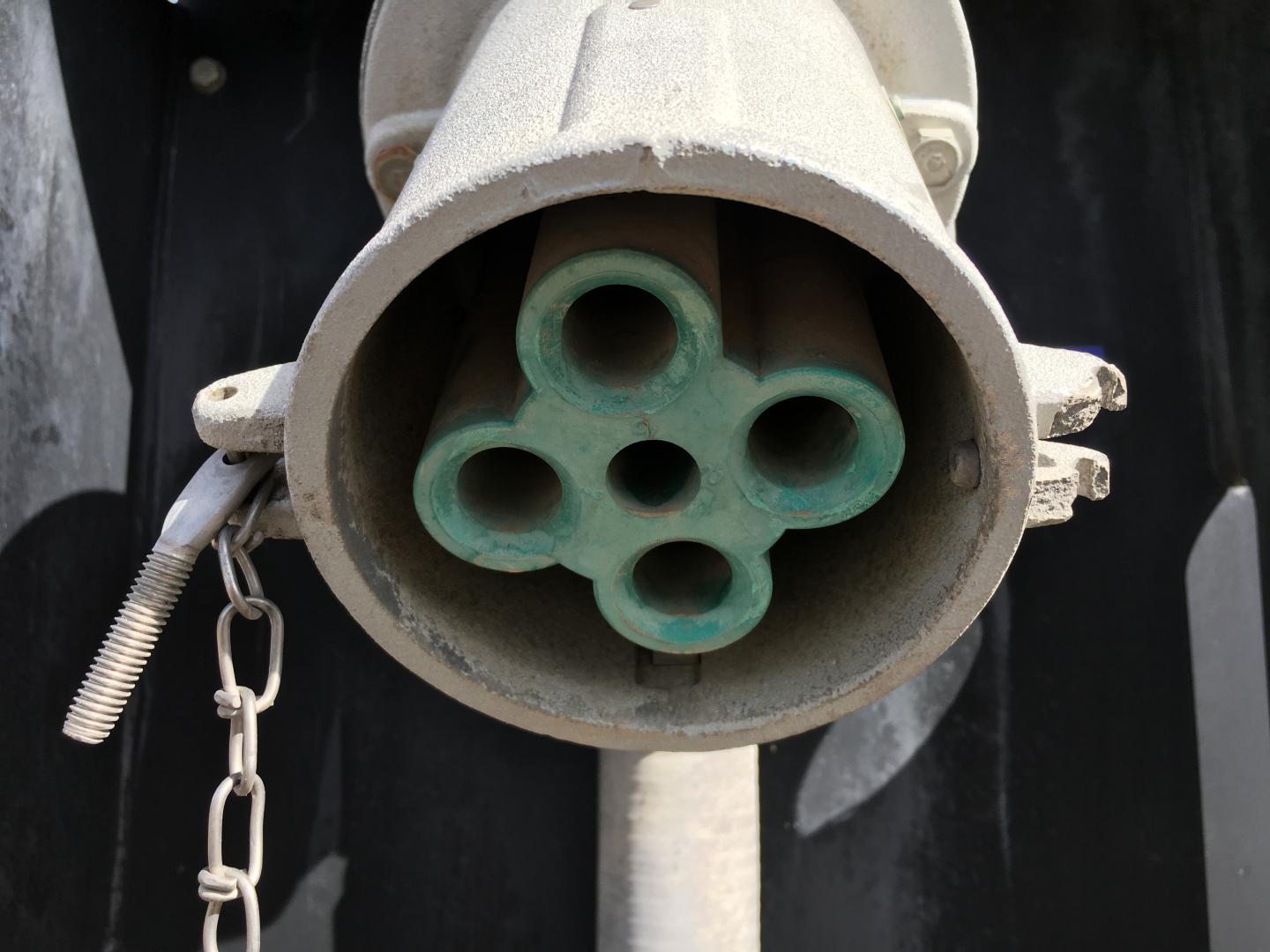 ./imagenes/INVOICE/2019/16797/PLANRA DE LUZ CATERPILLAR D150P1 (42).JPG